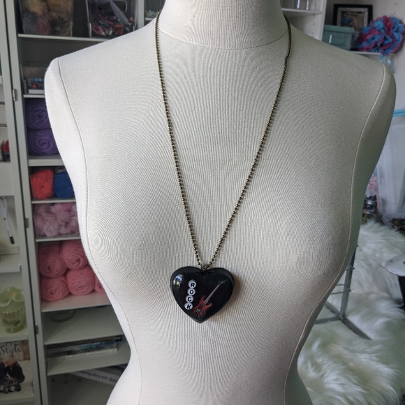 🌈BOGO🌈 Resin Necklace - Rock - Picture 3 of 7